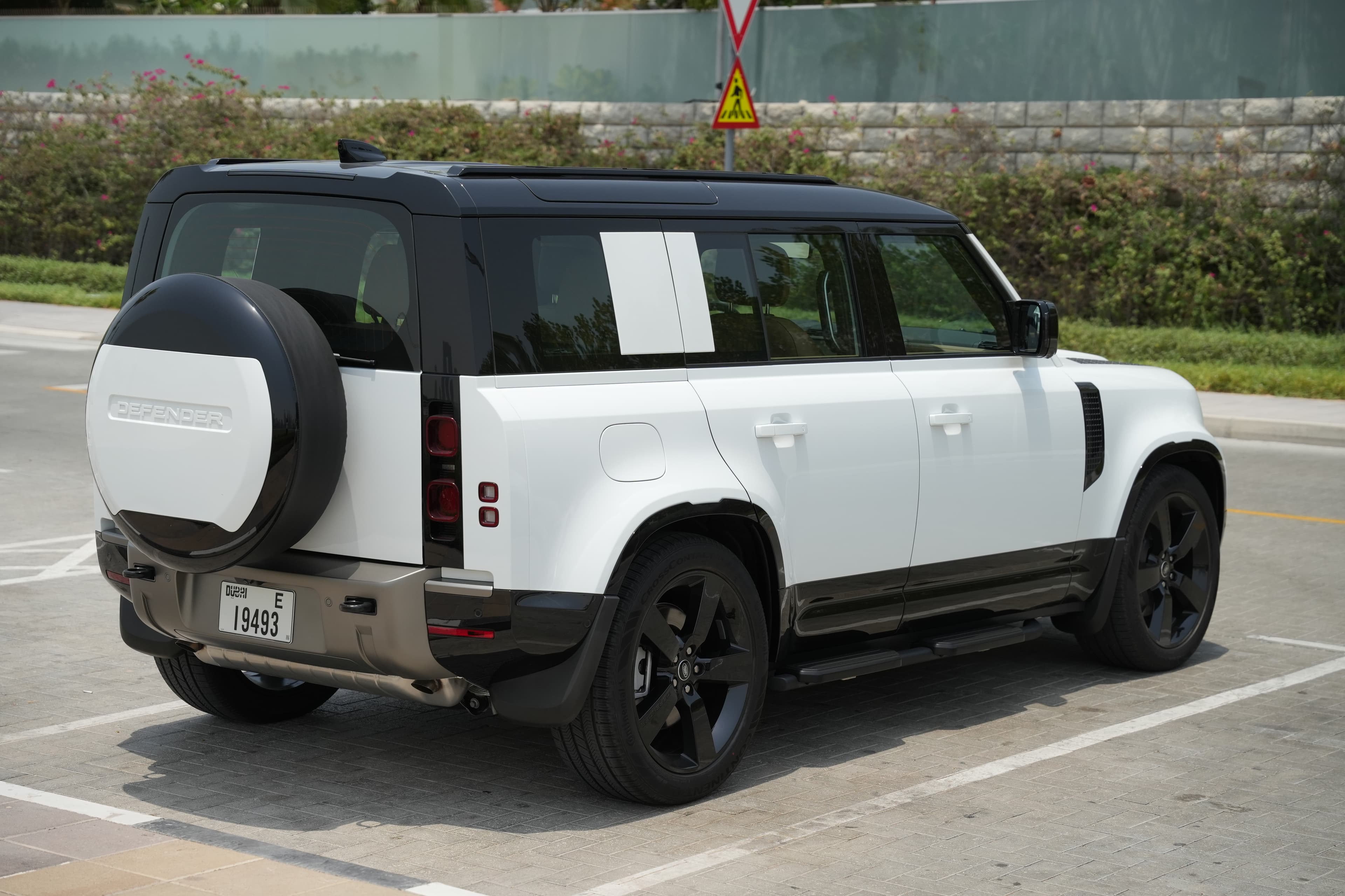 LAND ROVER Land Rover Defender 2025 Rental Dubai - Detail View