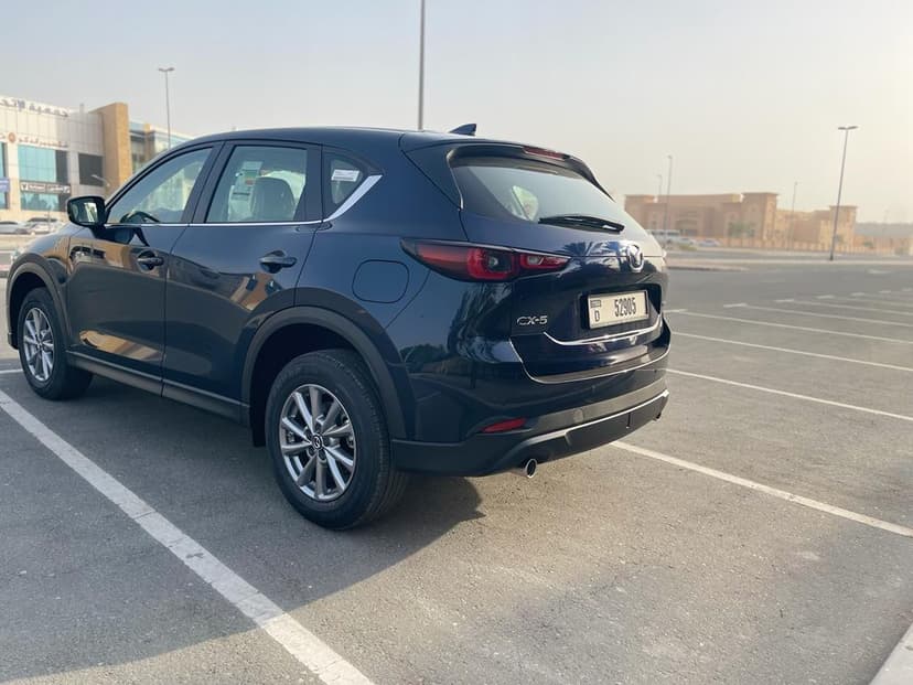 Mazda CX-5 2022 mieten in Dubai - Ansicht 5