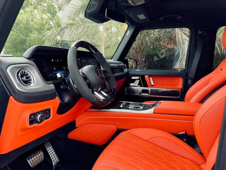 تأجير Mercedes-Benz G63 AMG 2025 في دبي - صورة 5