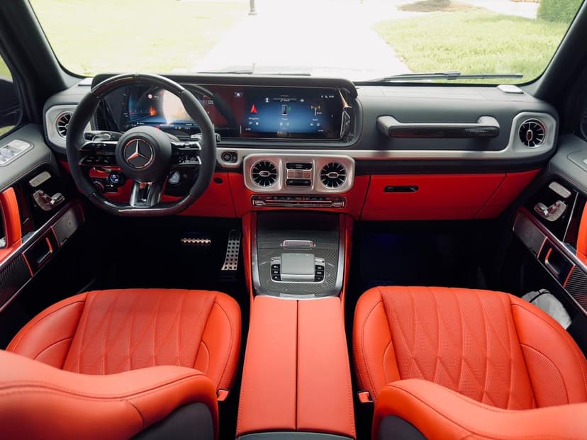 تأجير Mercedes-Benz G63 AMG 2025 في دبي - صورة 6