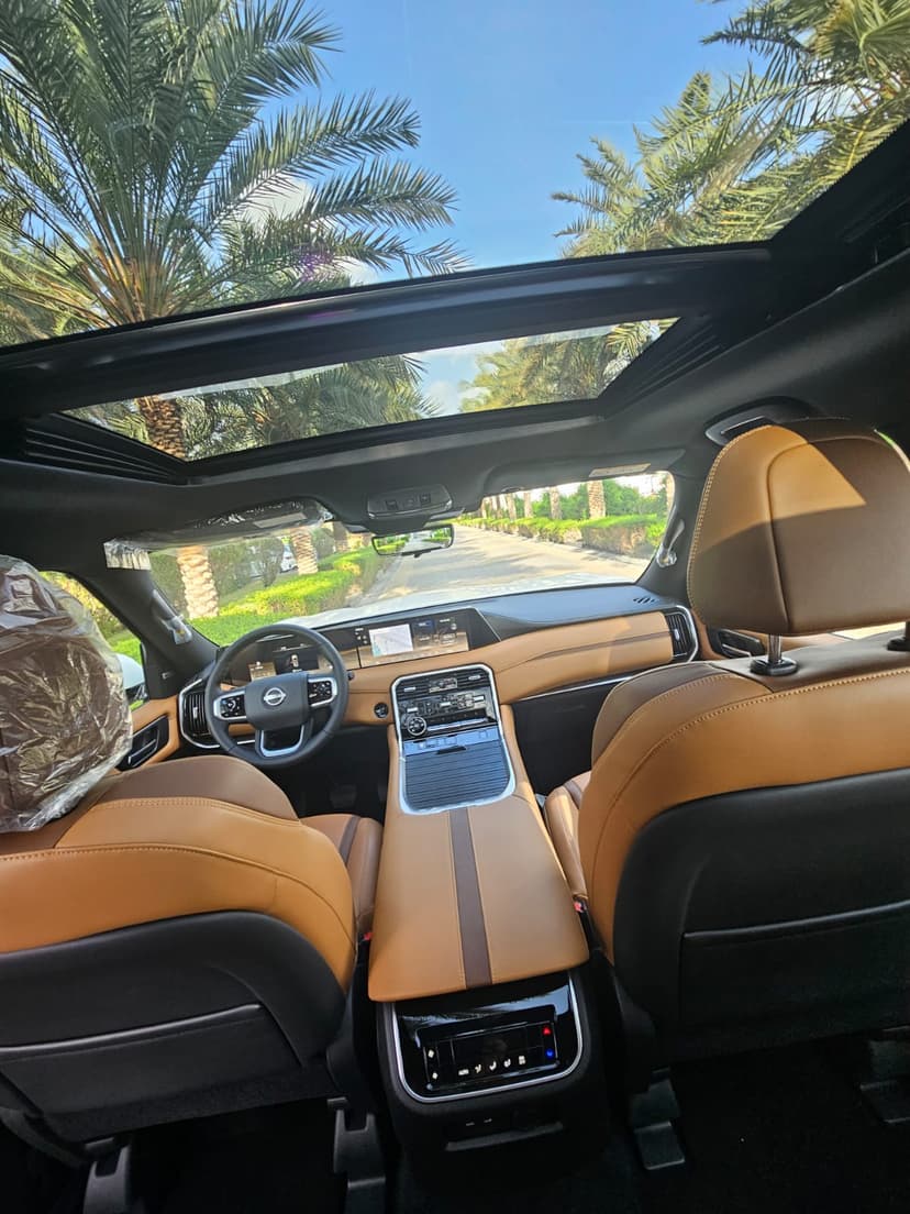 Location Nissan Patrol 2026 Dubaï - Vue 6