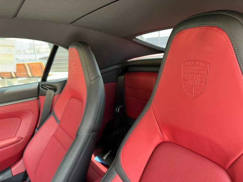 PORSCHE 911 CARRERA 4S 2025 Rental Dubai - View 6