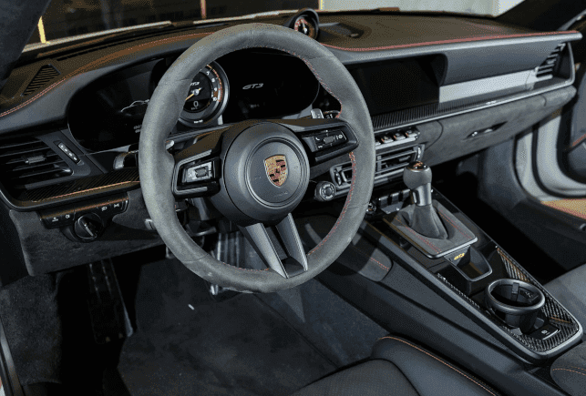 Location Porsche GT3 Dubai - Vue 6