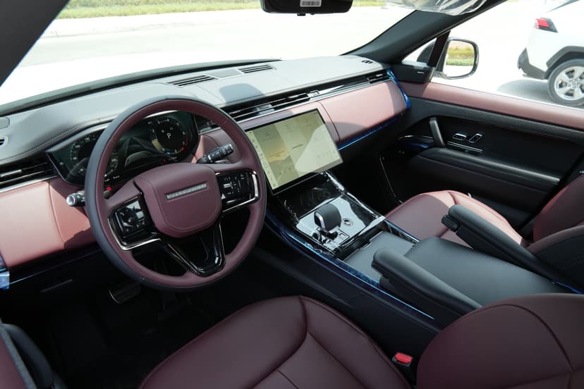 Land Rover Range Rover Sport 2025 Rental Dubai - View 10