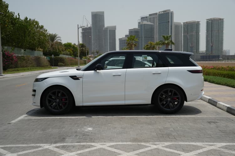 Land Rover Range Rover Sport 2025 Rental Dubai - View 4