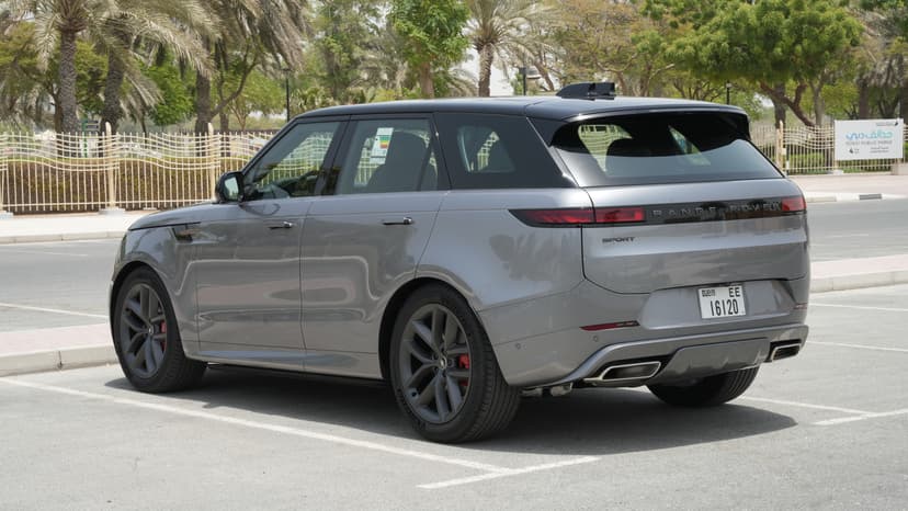 Land Rover Range Rover Sport SV 2025 Rental Dubai - View 5