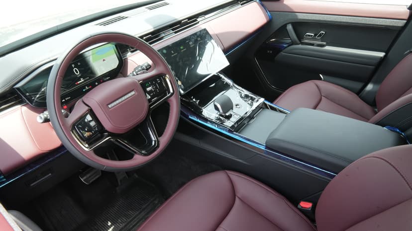 Land Rover Range Rover Sport SV 2025 Rental Dubai - View 8