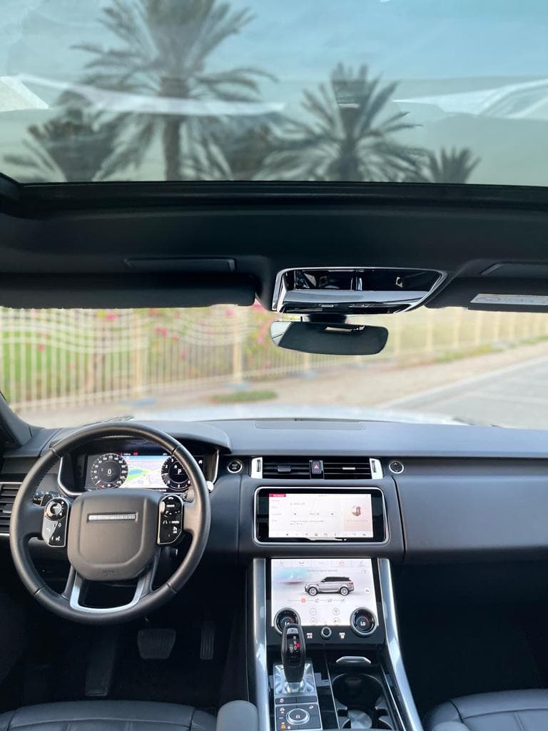 تأجير Land Rover Range Rover Sport HSE Black 2022 في دبي - صورة 6