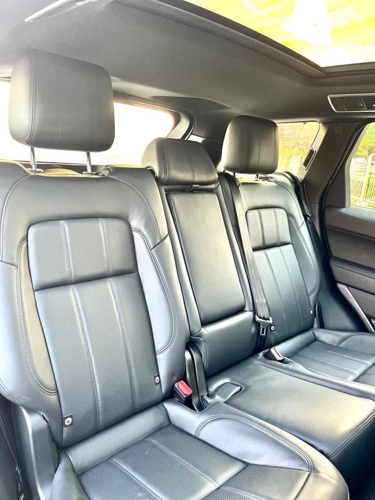تأجير Land Rover Range Rover Sport HSE Black 2022 في دبي - صورة 7