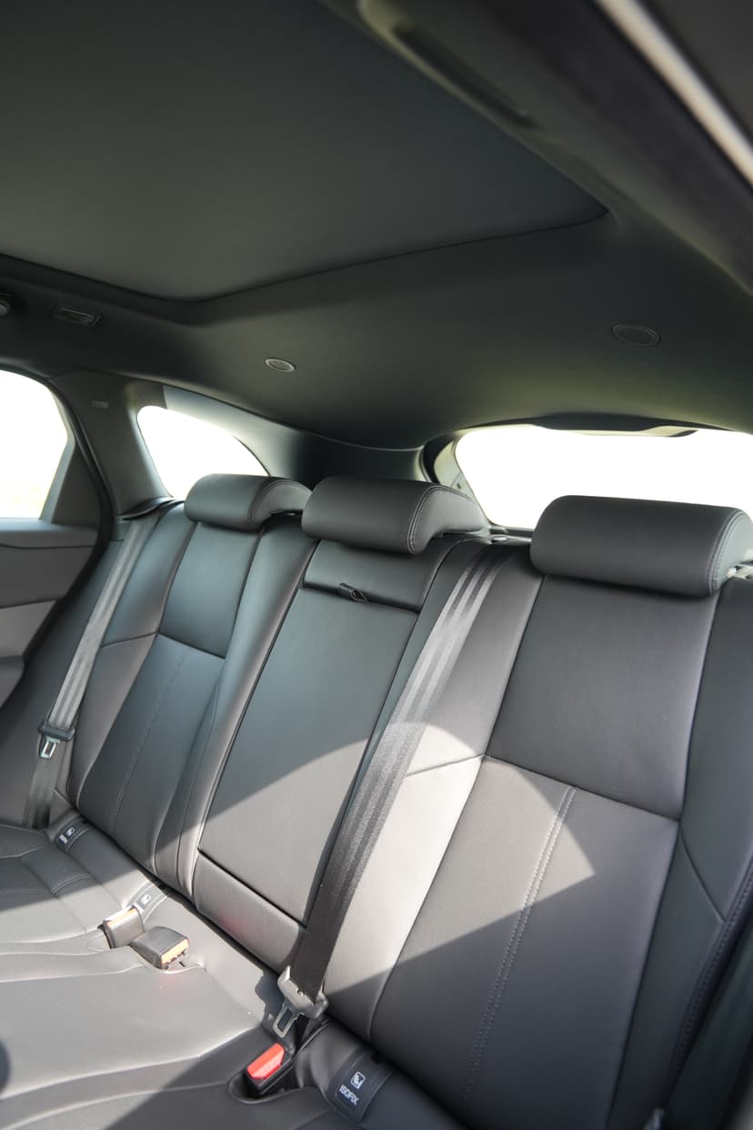 Land Rover Range Rover Velar 2025 Rental Dubai - View 7