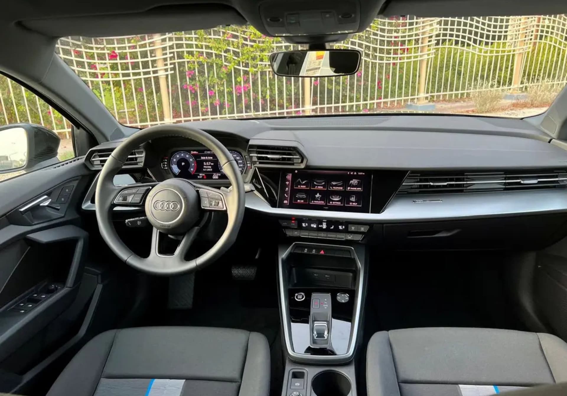 AUDI A3 2023 huren Dubai - Weergave 4