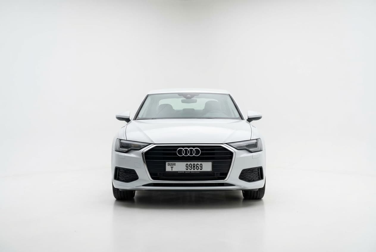 Audi A6 2021 mieten in Dubai - Ansicht 2
