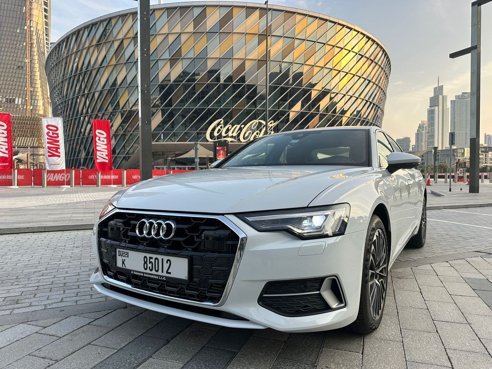 Audi A6 2024 mieten in Dubai - Ansicht 2