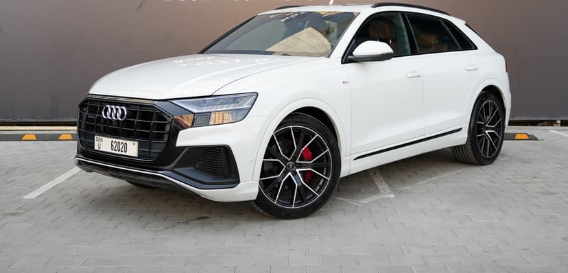 Alquiler Audi Q8 2021 Dubai - Vista principal