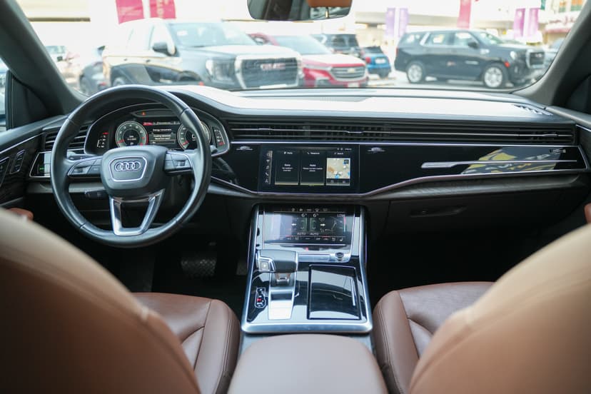 Alquiler Audi Q8 2021 Dubai - Vista 6