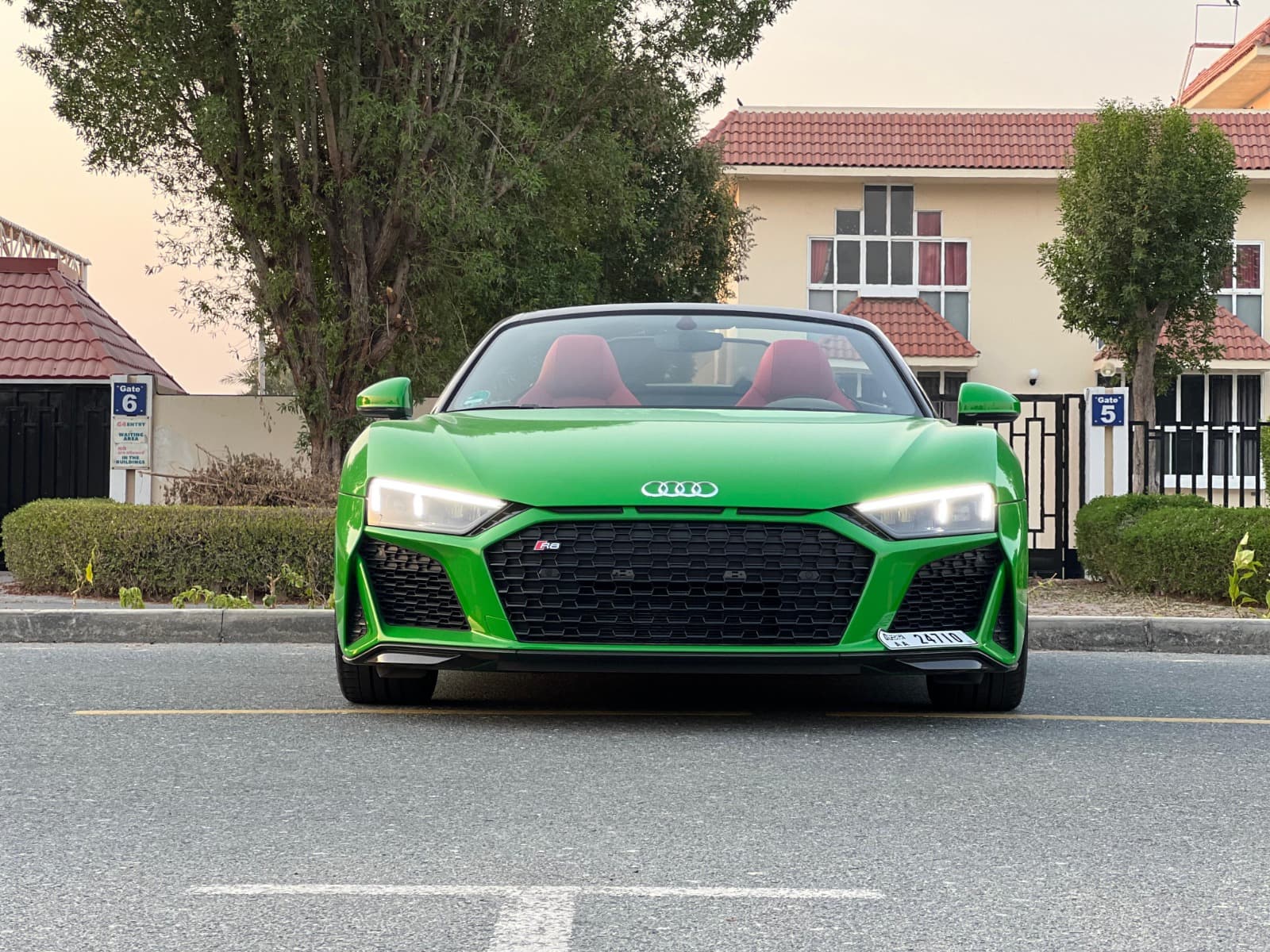 Audi R8 V10 2022 mieten in Dubai - Ansicht 2