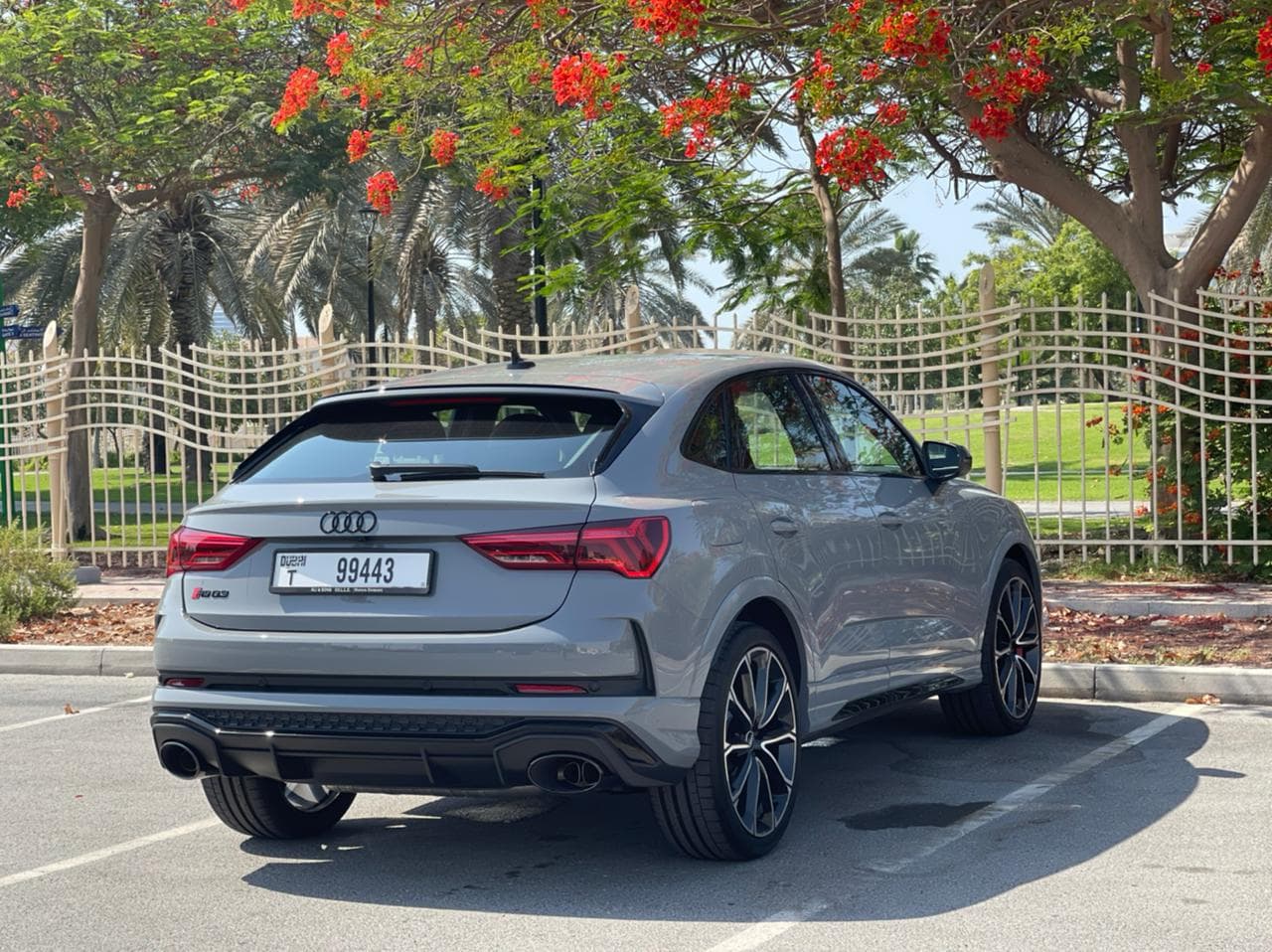 Audi RS Q3 2021 mieten in Dubai - Ansicht 2