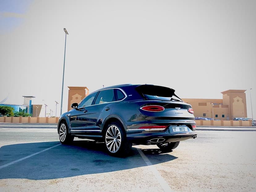 Alquiler Bentley Bentayga 2021 Dubai - Vista 10