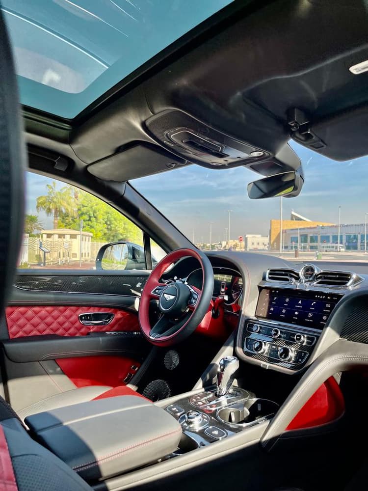 Alquiler Bentley Bentayga 2021 Dubai - Vista 5