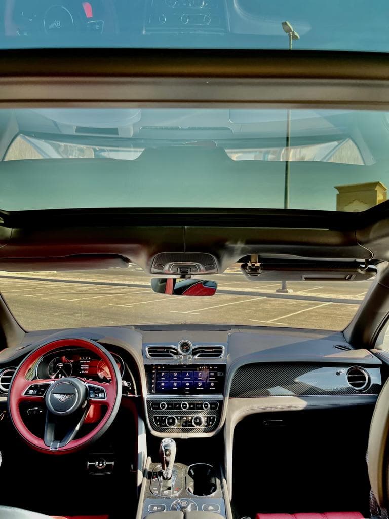 Alquiler Bentley Bentayga 2021 Dubai - Vista 8