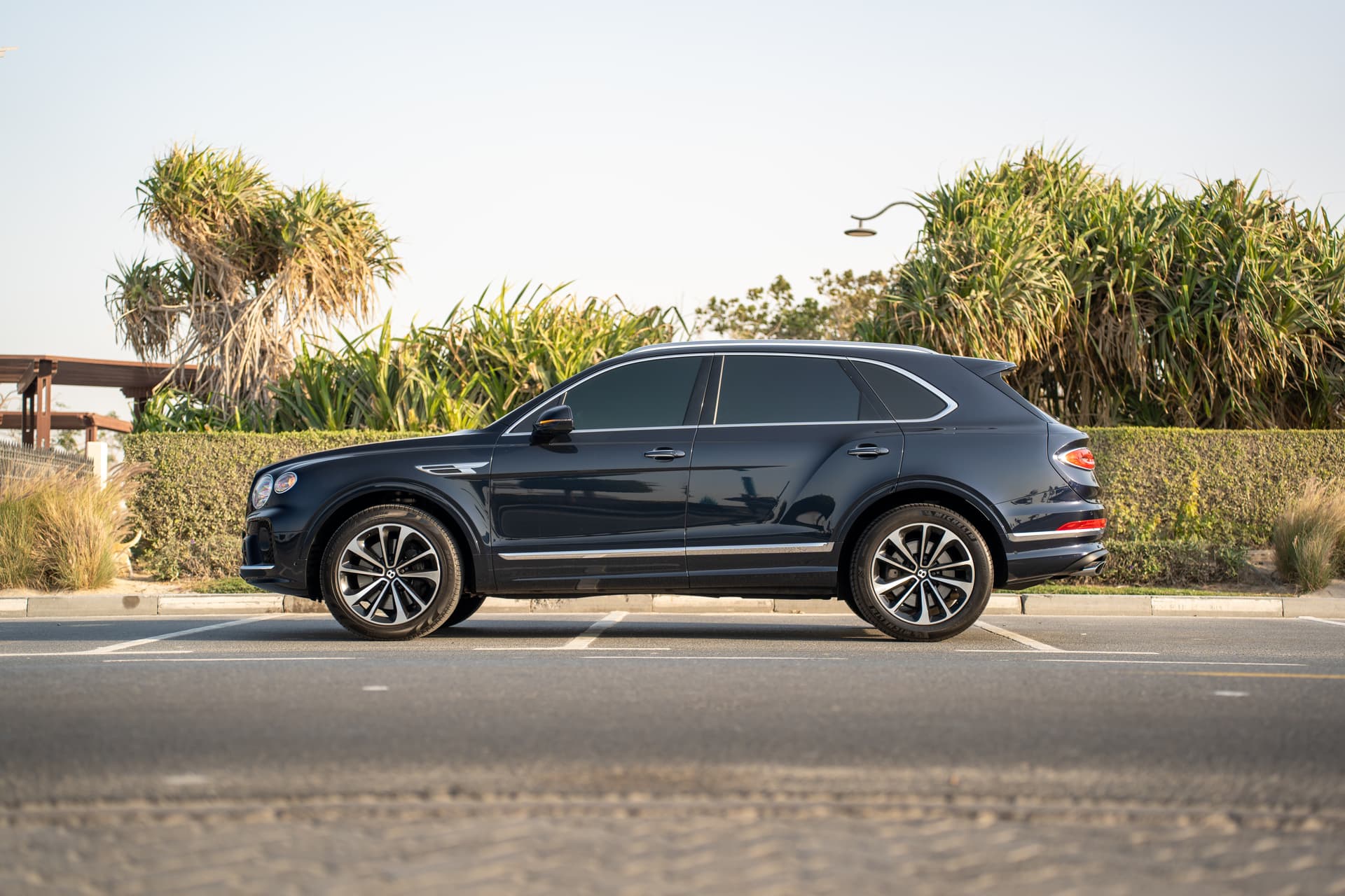 Bentley Bentayga 2023 huren Dubai - Weergave 2