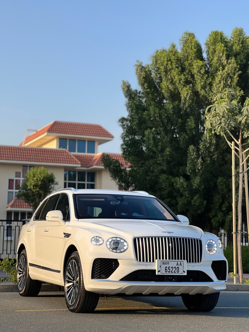 Bentley Bentayga 2024 huren Dubai - Weergave 4