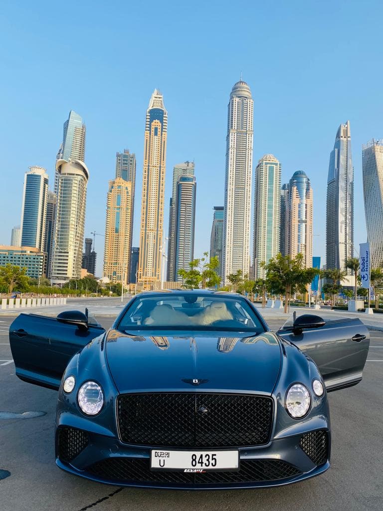 Bentley Continental GT 2020 huren Dubai - Weergave 2