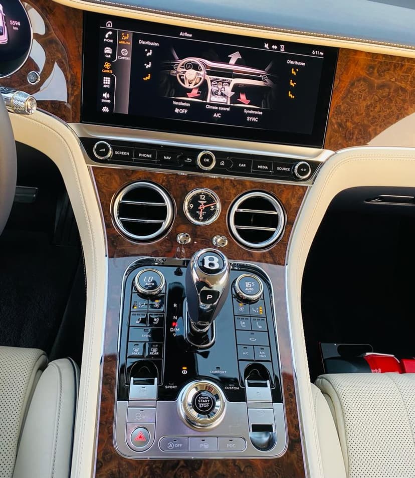 Location Bentley Continental GT 2020 Dubai - Vue 6