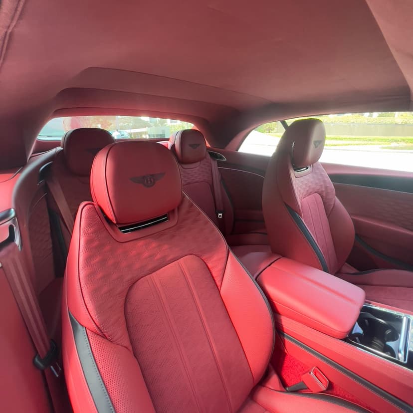Bentley Continental GTC Speed First Edition 2025 huren Dubai - Weergave 8