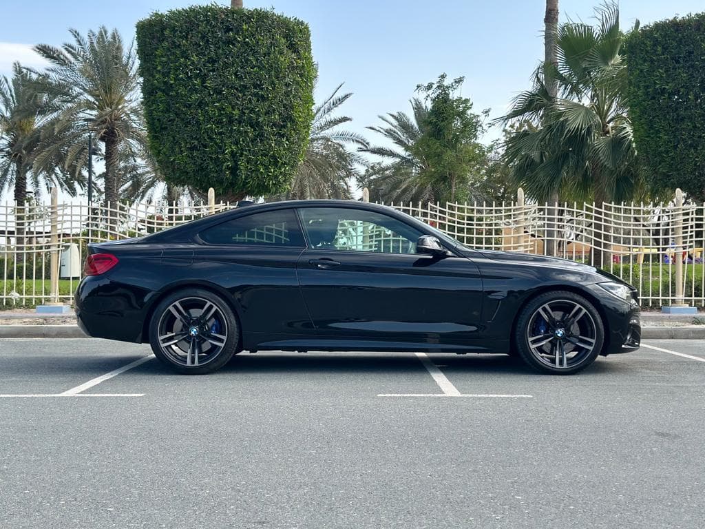 BMW 4 Series 430i 2019 huren Dubai - Weergave 2