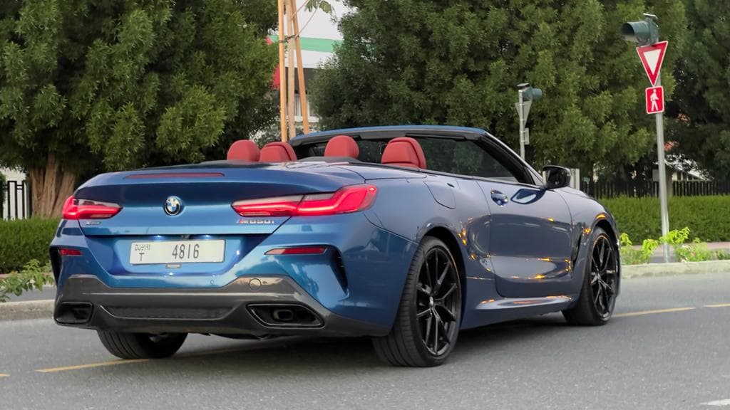 BMW 8 Series 850i 2019 huren Dubai - Weergave 3