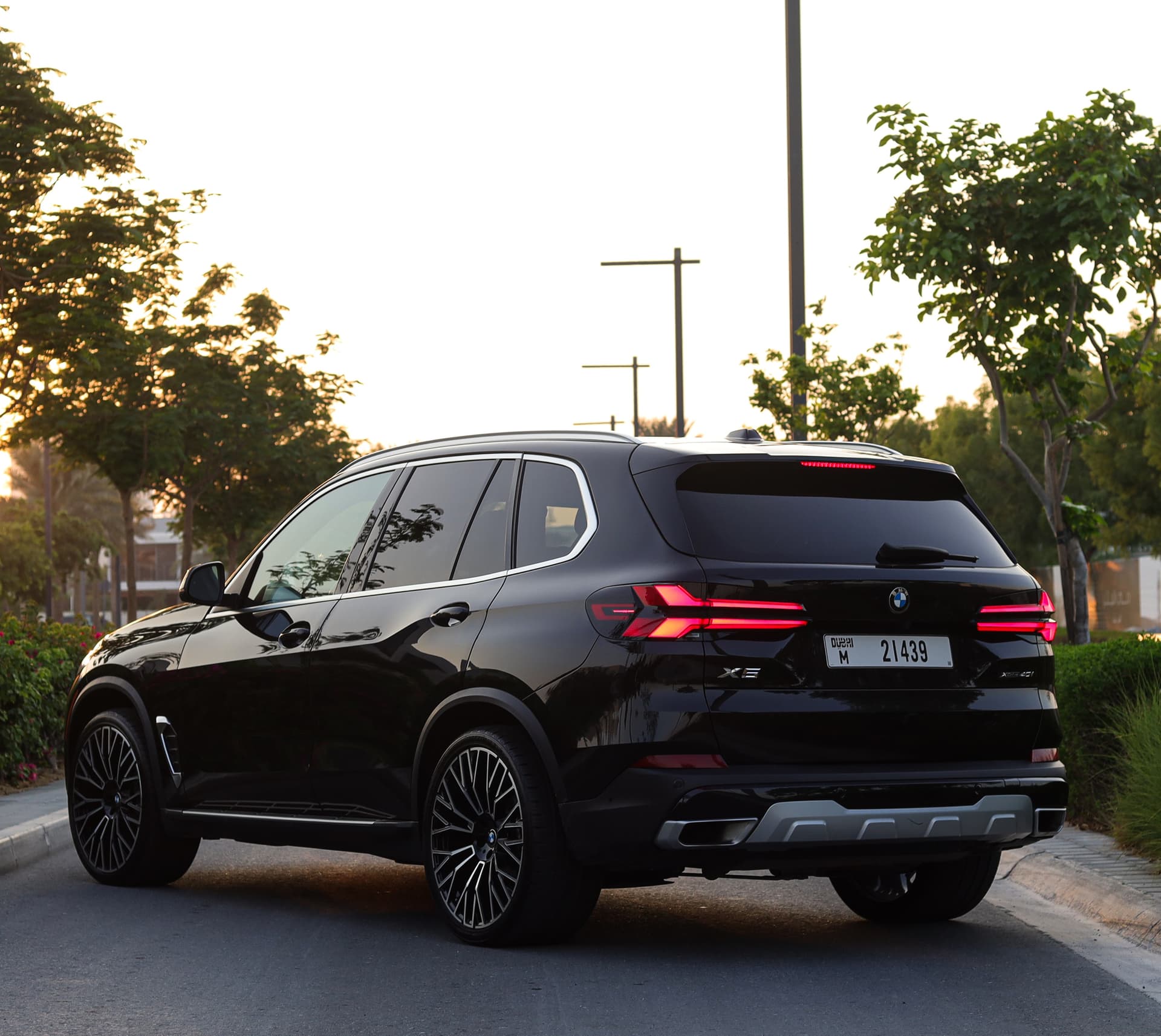 BMW X5 xDrive40i 2024 huren Dubai - Weergave 2