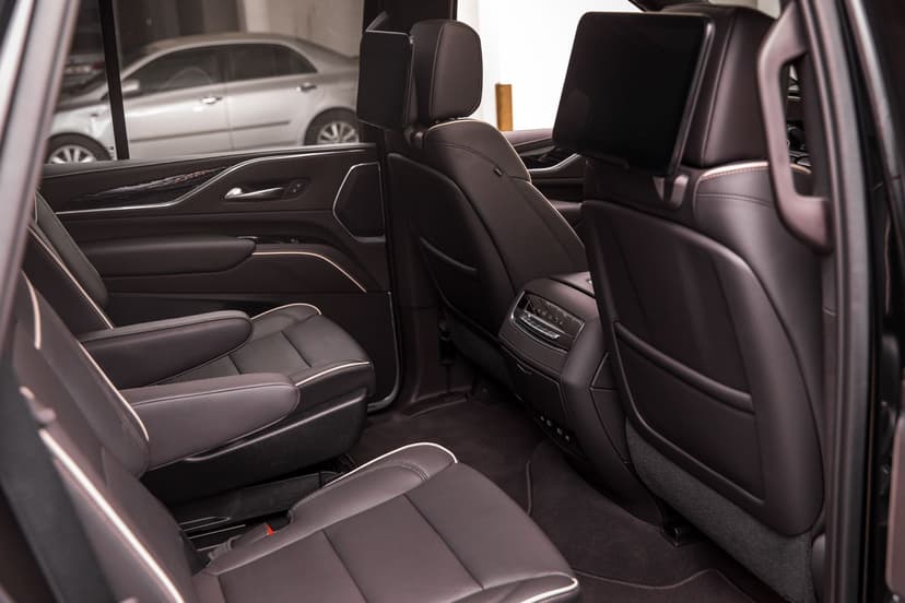 Cadillac Escalade 2022 huren Dubai - Weergave 5