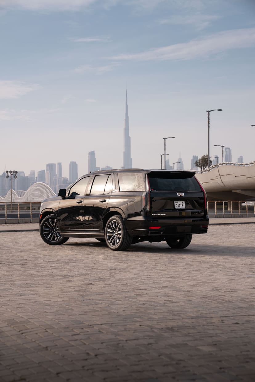Cadillac Escalade 2024 huren Dubai - Weergave 3