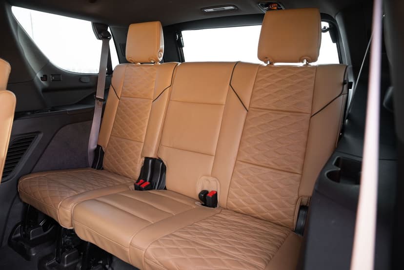 Cadillac Escalade 2024 huren Dubai - Weergave 7
