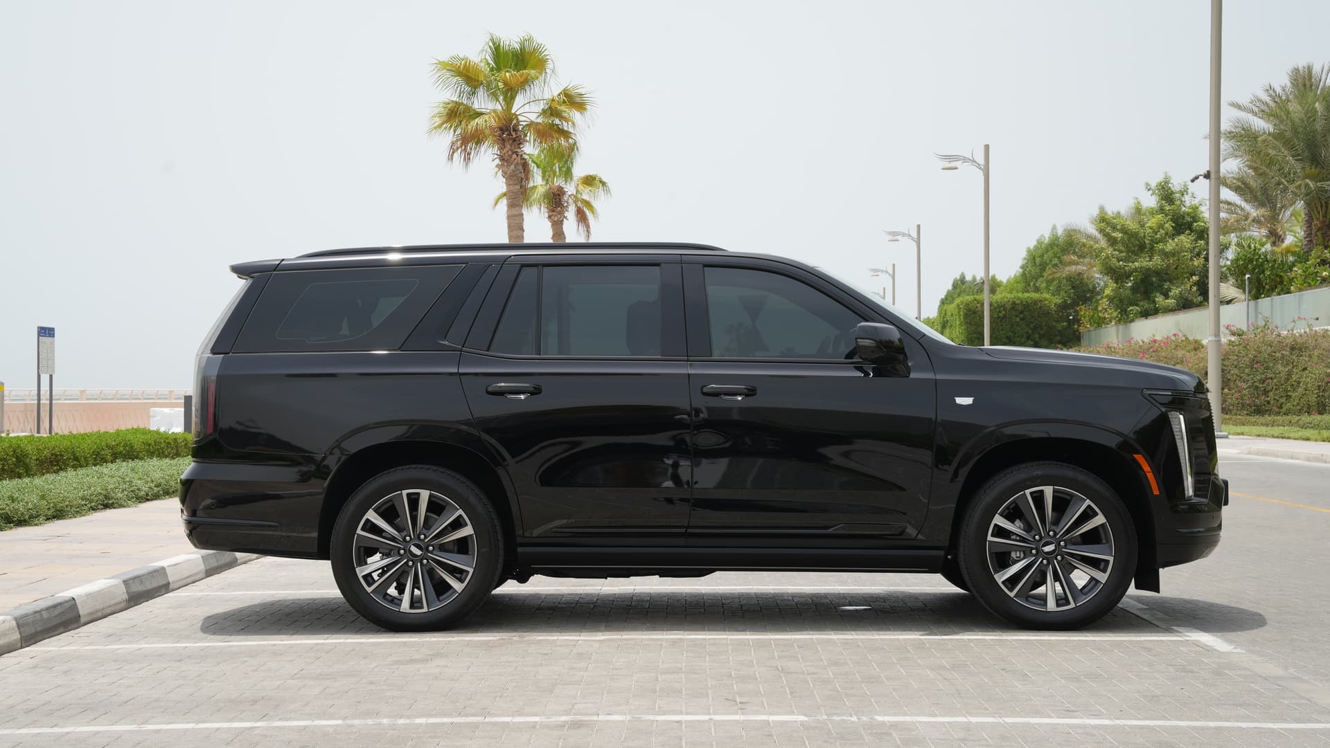 Cadillac Escalade 2025 huren Dubai - Weergave 4