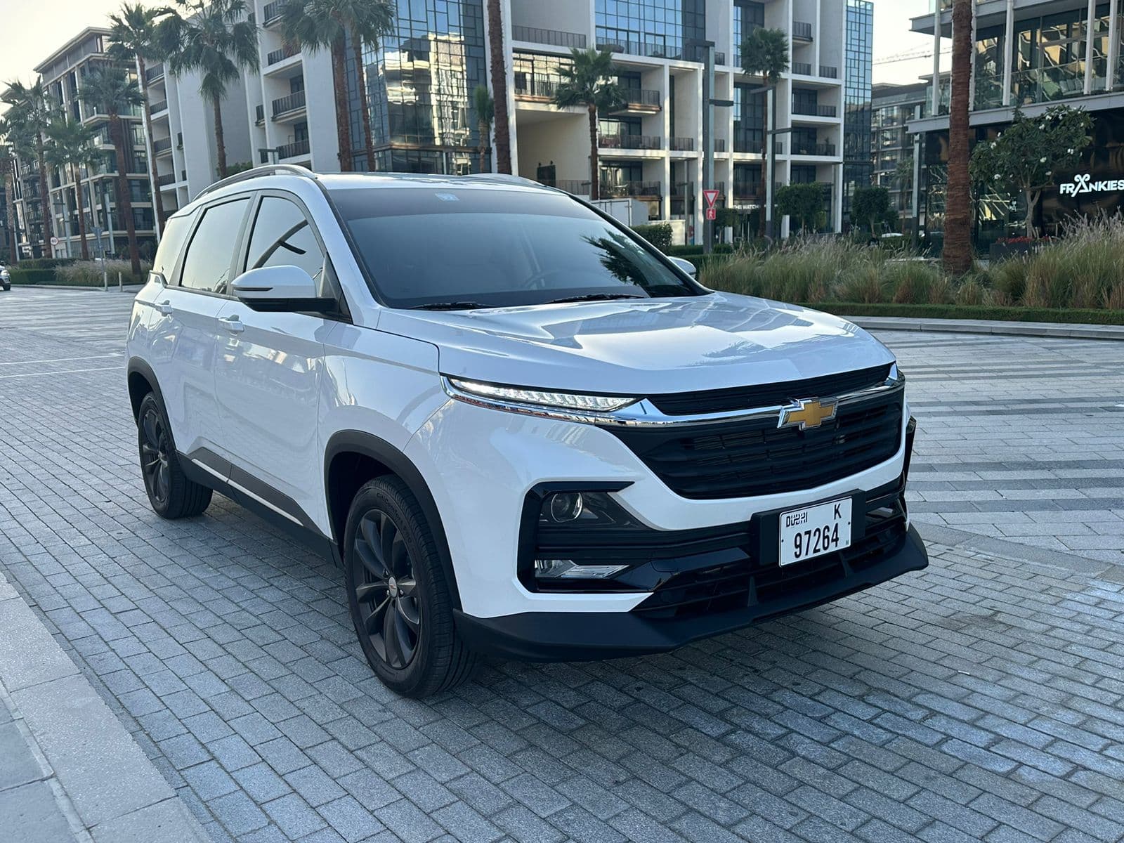 Chevrolet Captiva 2025 mieten in Dubai - Frontansicht