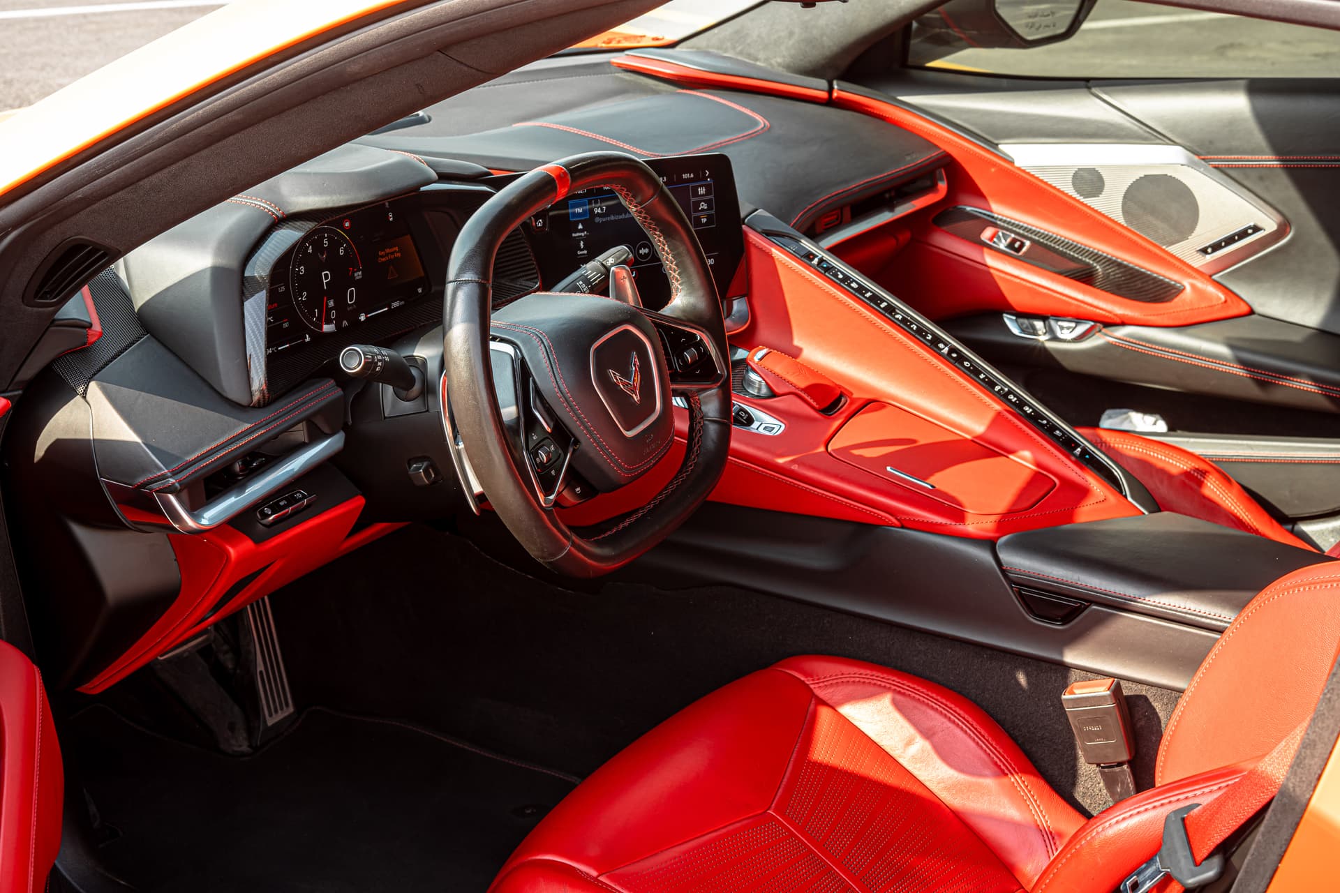 Chevrolet Corvette Stingray 2022 huren Dubai - Weergave 3