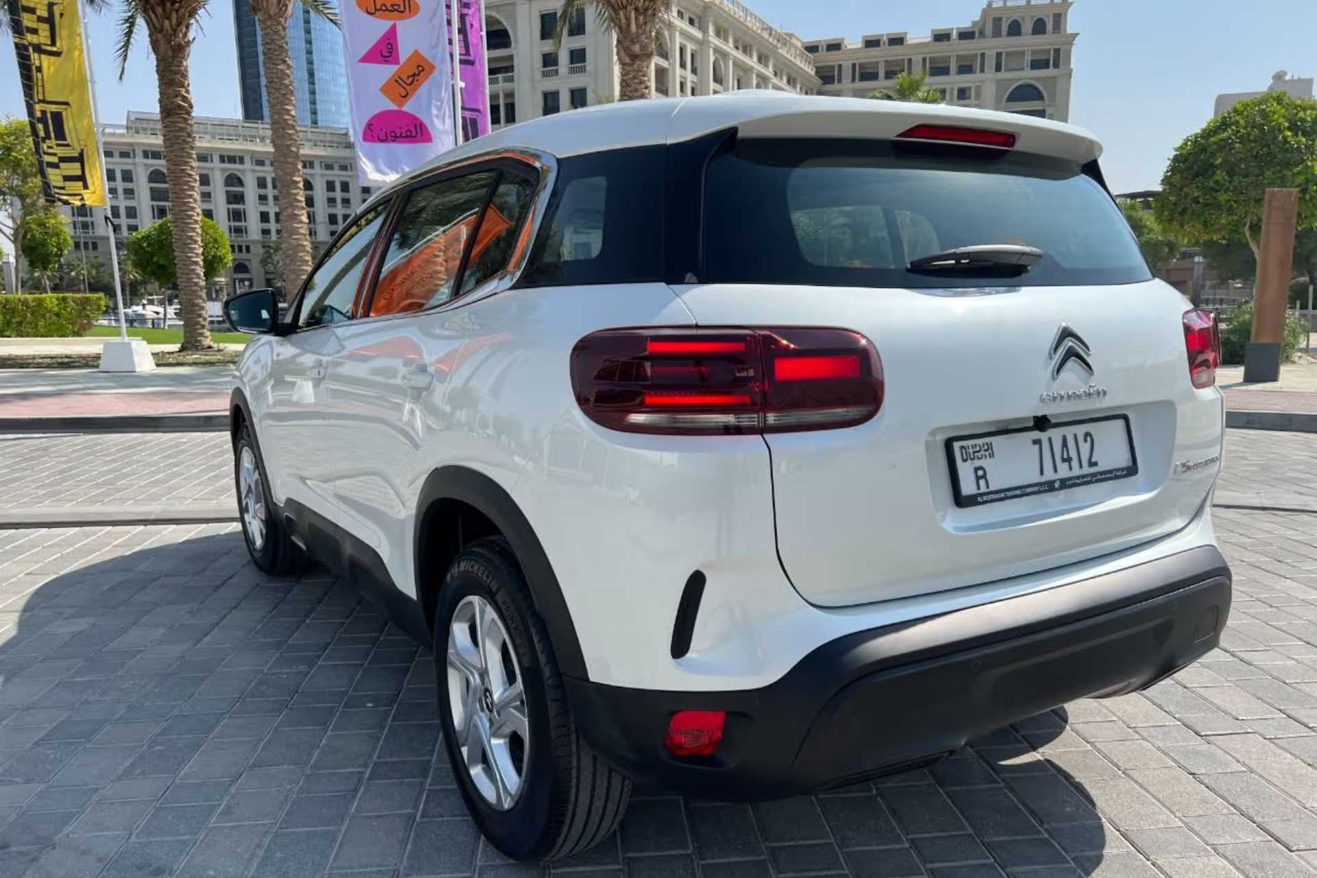 Citroen C5 2022 mieten in Dubai - Ansicht 4