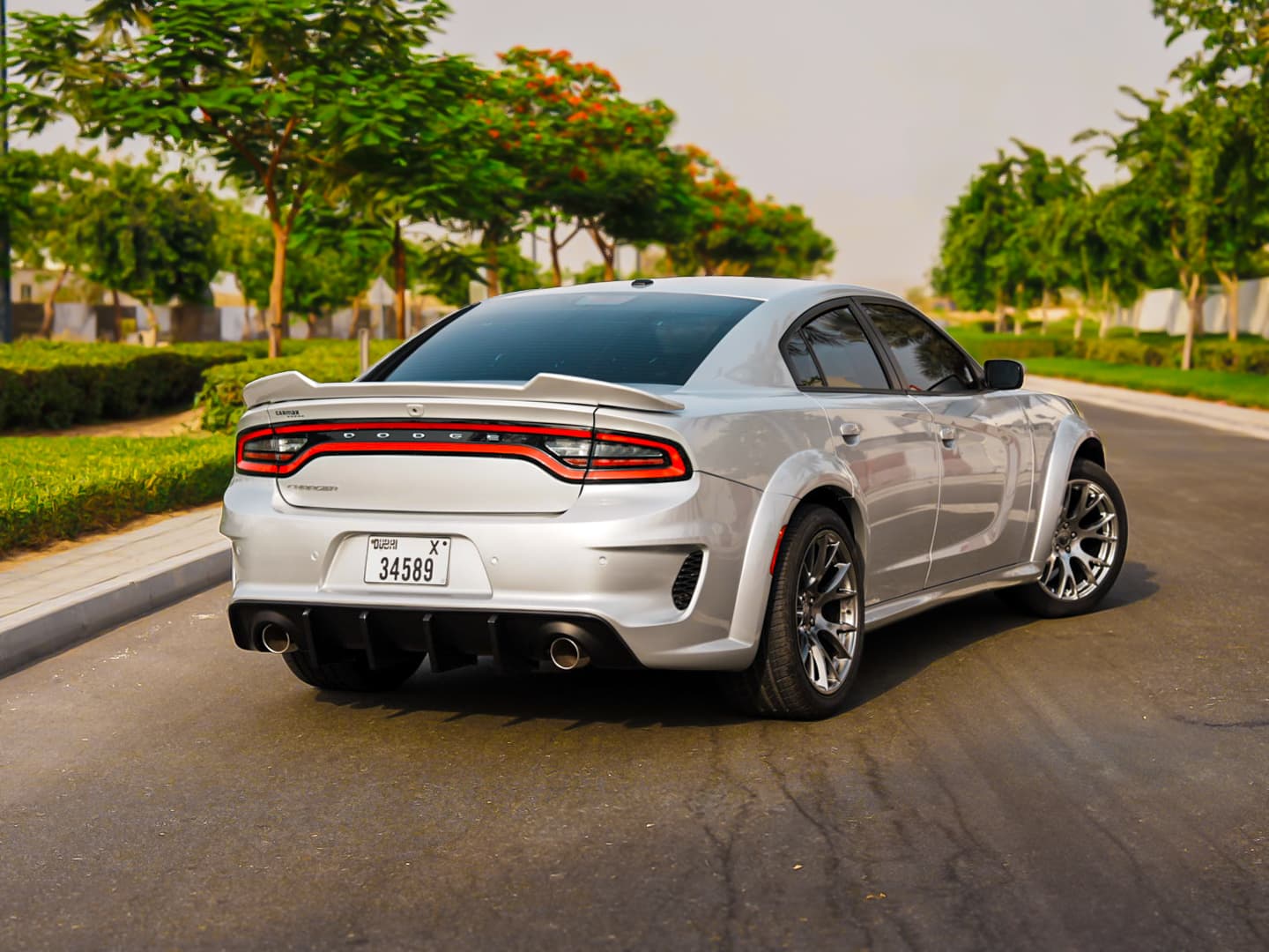 Dodge Charger R/T 2022 huren Dubai - Weergave 4