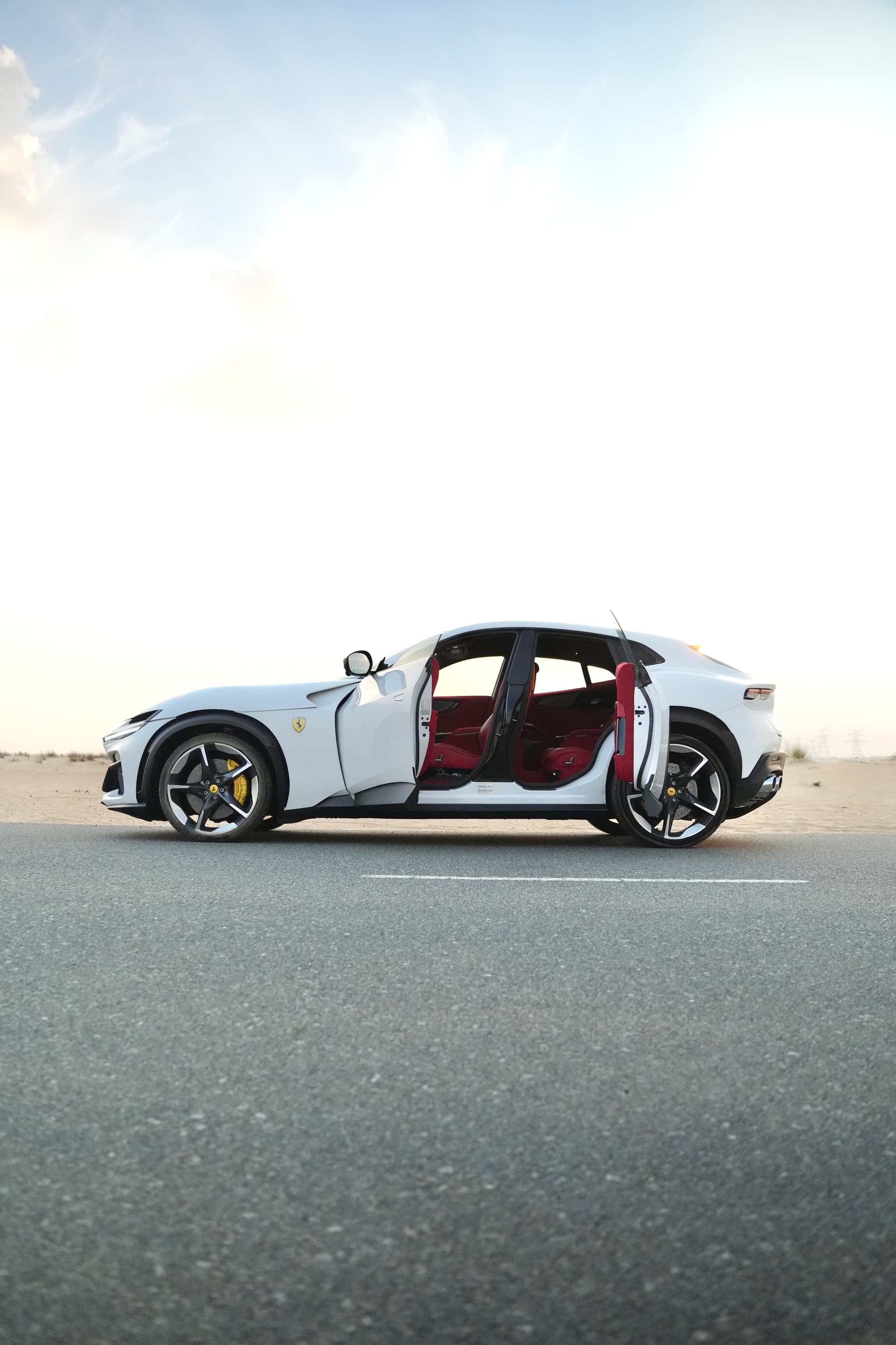 Ferrari Purosangue 2024 huren Dubai - Weergave 4