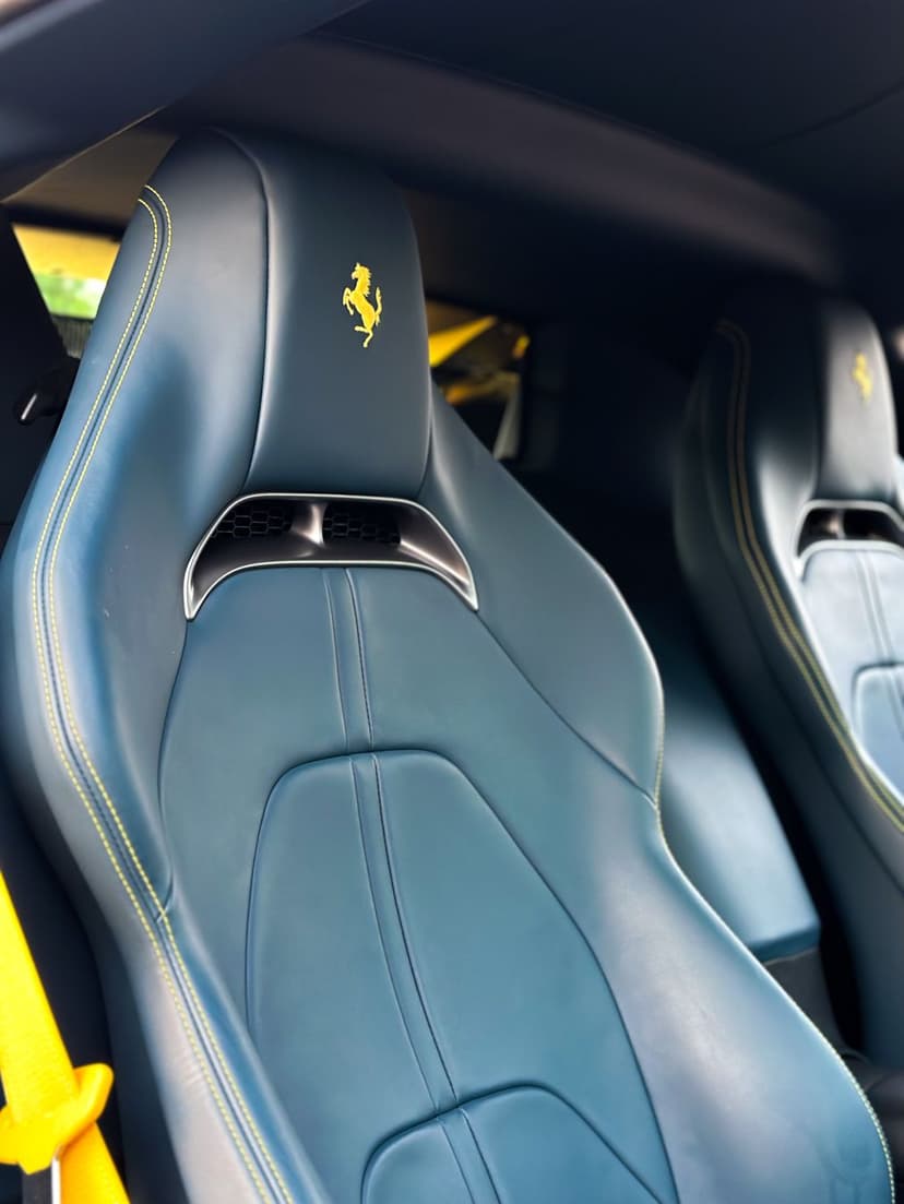Location Ferrari SF90 Stradale 2021 Dubai - Vue 7