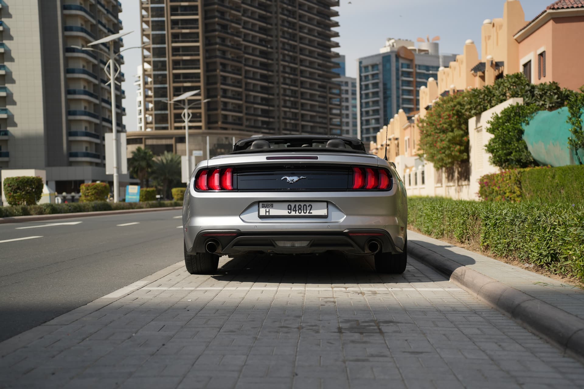 Ford Mustang Convertible 2023 mieten in Dubai - Ansicht 4