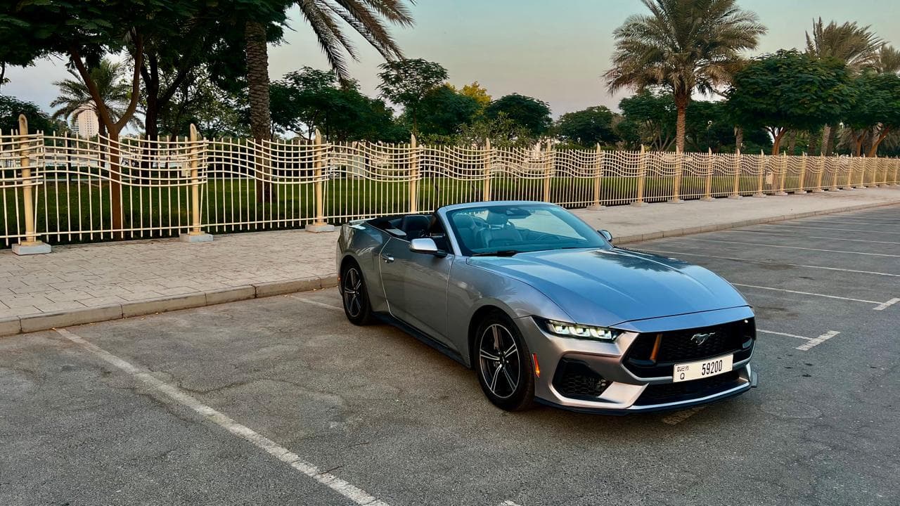 Ford Mustang Convertible 2025 huren Dubai - Weergave 2