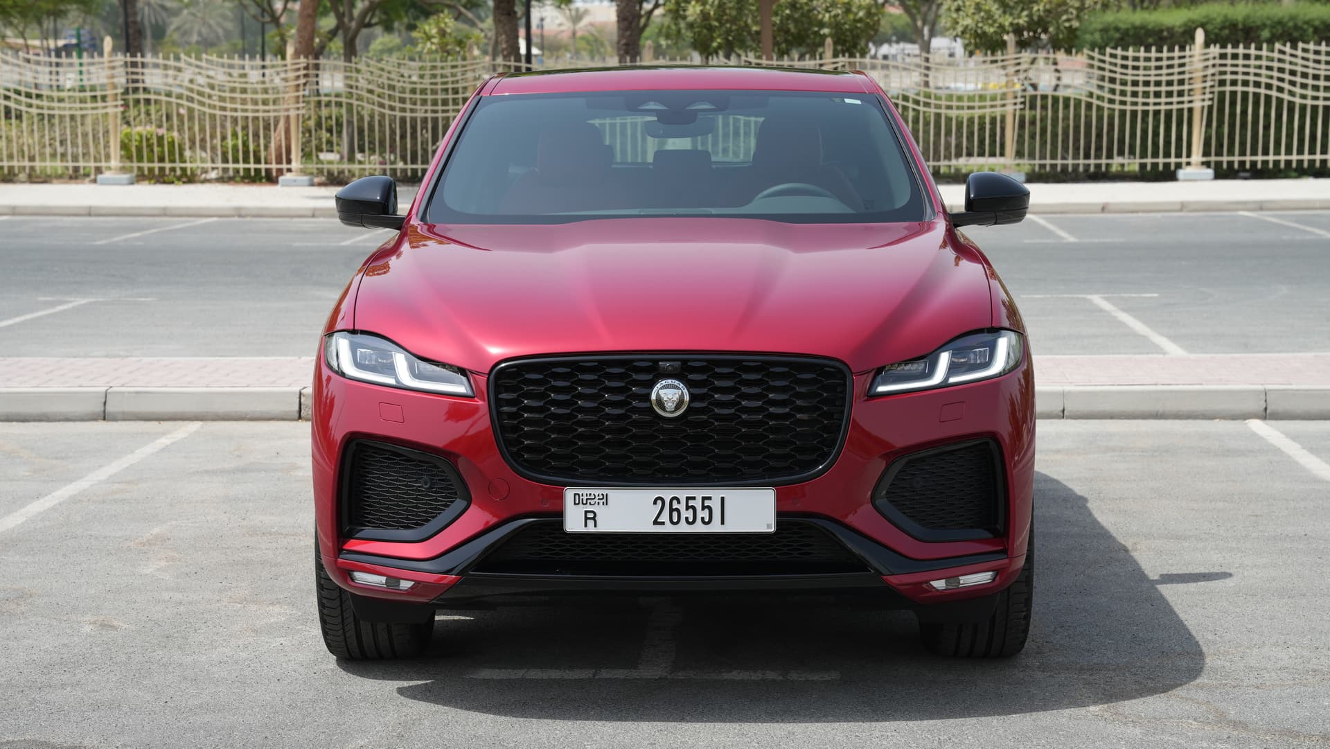 Jaguar F-Pace 2025 mieten in Dubai - Ansicht 2