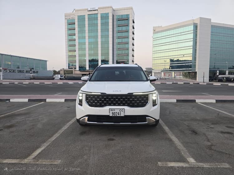 KIA CARNIVAL GCC MODEL 2025 huren Dubai - Weergave 3