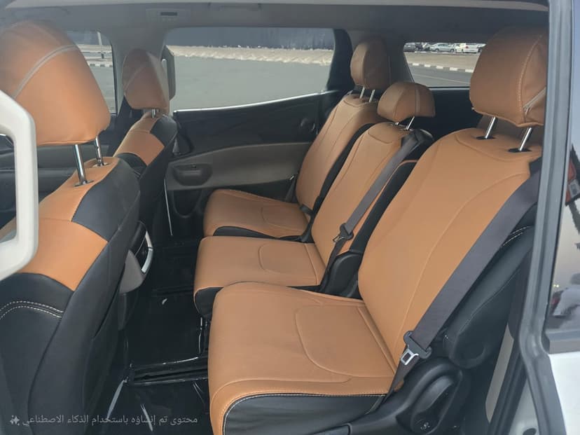 KIA CARNIVAL GCC MODEL 2025 huren Dubai - Weergave 9