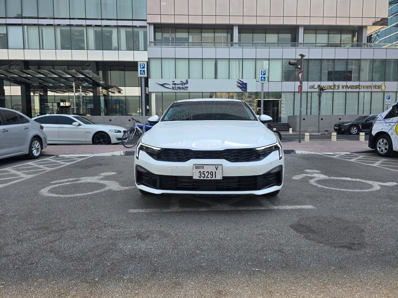 KIA K5 2025 mieten in Dubai - Ansicht 2
