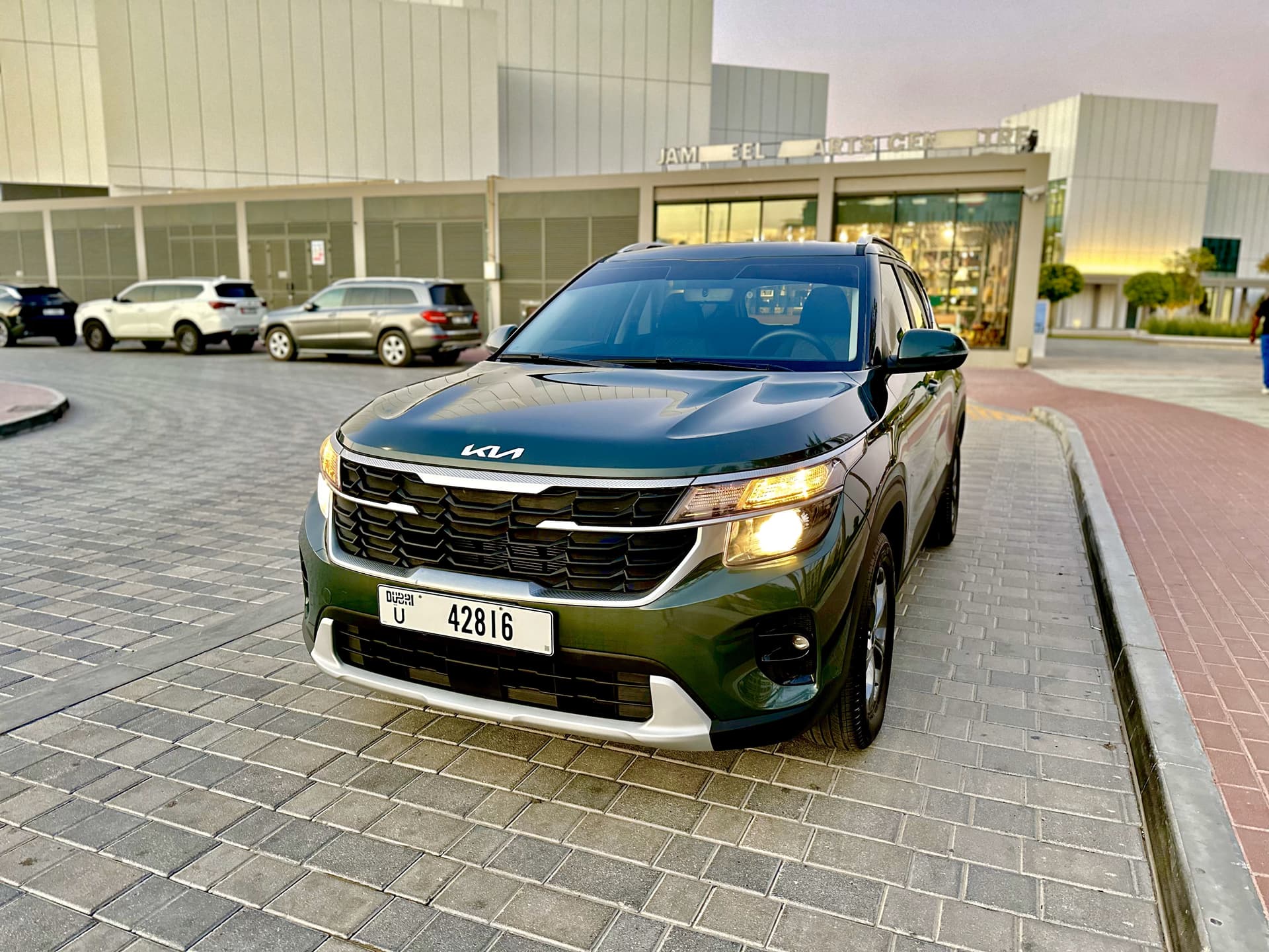 KIA Seltos 2025 mieten in Dubai - Ansicht 3