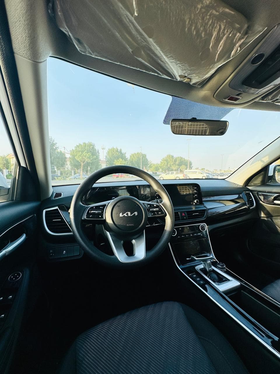 KIA Seltos 2025 huren Dubai - Weergave 3